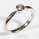 Verlobungsring aus Weissgold mit Australischen Diamant
